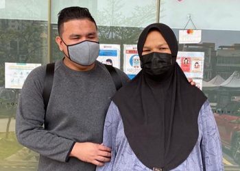 “Doakan Saya Jadi Bapa Terbaik” – Sepuluh Tahun Menanti, Azmi Timang Cahaya Mata Sulung