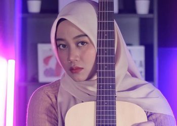 “Murung Punca Saya Berhijab” – Fieya Julia Serik Diganggu Si Mata Ke Ranjang