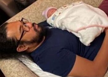 “Tahu-Tahu Dah Beranak” – Johan Dan Ozlynn Sambut Zuriat Keenam