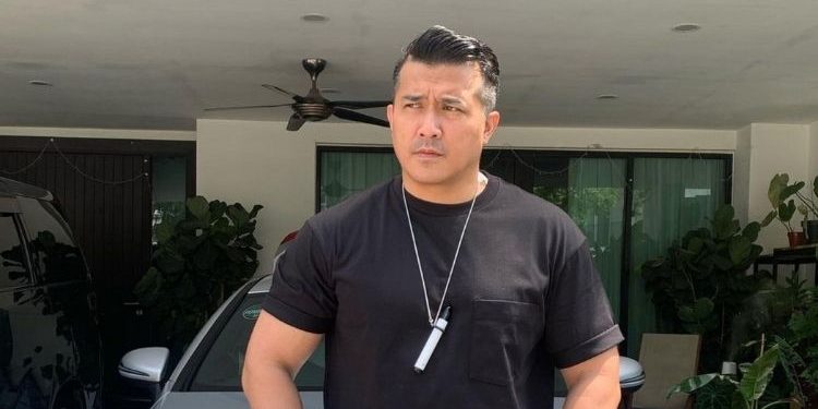 “Abang Pun Ingin Bahagia” – Aaron Aziz Sedih Dikatakan Jadi Punca Penceraian