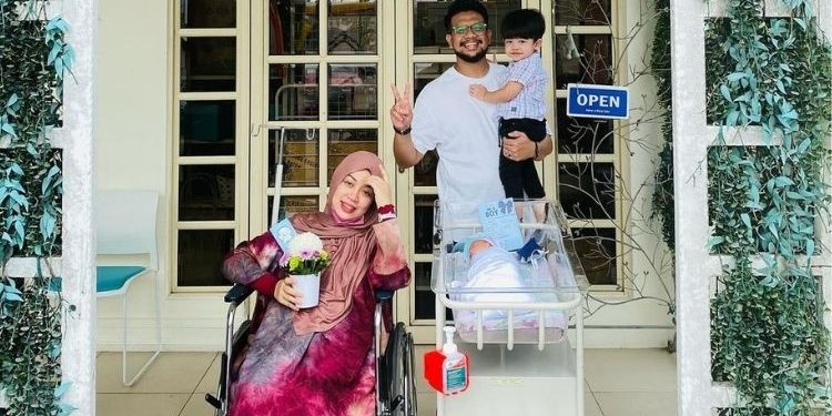 “Perkenalkan, Mateen Rizqi” – Raqib Dan Tasha Sempurnakan Majlis Aqiqah, Cukur Jambul