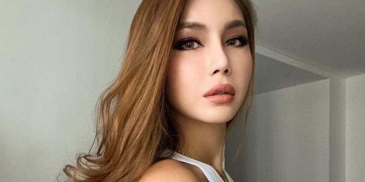 “Salute Dengan Sajat” – Semangat Usahawan Transgender Bina Hidup Baharu Dapat Pujian