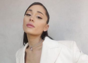 Gara-Gara Tutup Akaun Twitter, 90 Juta Pengikut Ariana Grande Mula Cetuskan Spekulasi