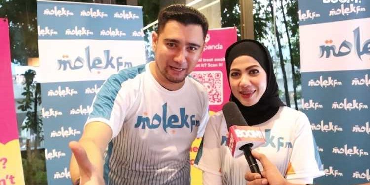 [VIDEO] “Jodoh Kami Kuat” – Fizie Roslan Tak Sangka Dipertemukan Semula Dengan Mek Zura