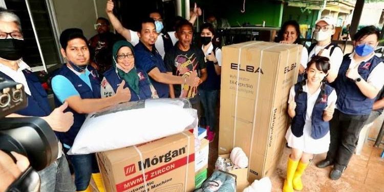 “Better Late Than Never” – Misi Jiwa Prihatin Yayasan Metamorphosis Bantu Ukir Senyuman