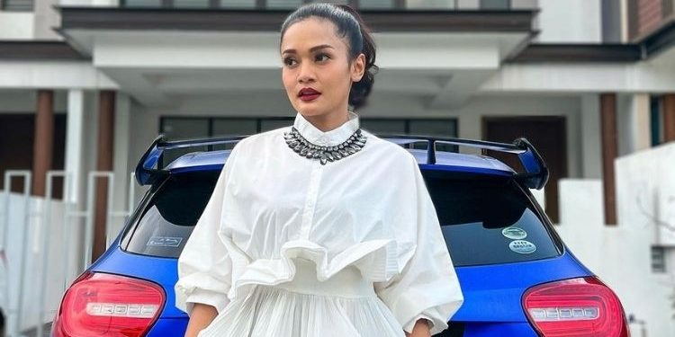 [VIDEO] “Saya Rela Dibenci” – Pernah Diludah Makcik Tua, Nada Syuhada Tak Serik Jadi Jahat