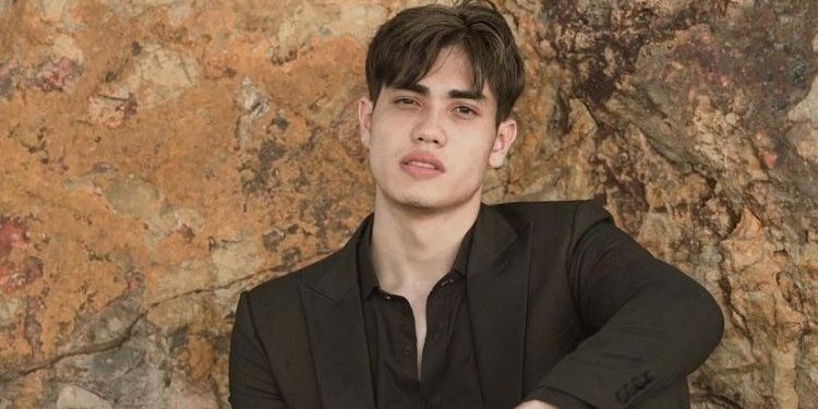 “Ajar Orang Peluk Islam, Tapi Kau Peluk Perempuan” – Aisar Khaled Kena Hentam Lagi