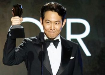 Jung-jae Pecah Rekod, Aktor Pertama Korea Menang Pelakon Terbaik Drama Siri CCA