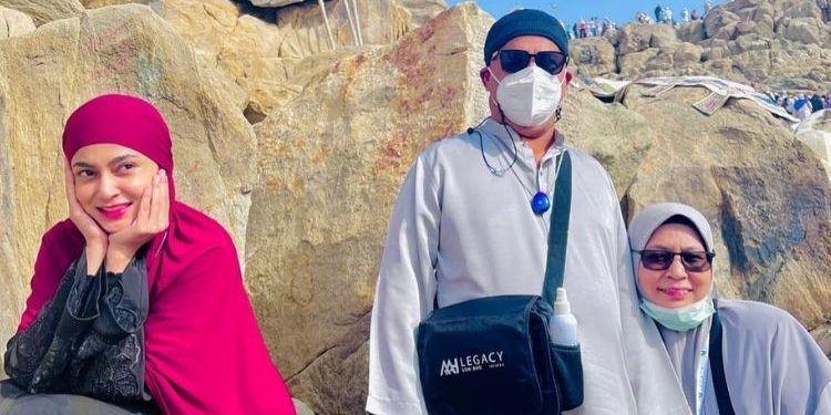 “Saya Nak Mereka Jadi Bos” – Reen Rahim Terbuka Hati Ikut Ibu Bapa Tunai Umrah