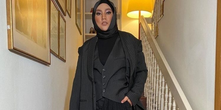 “Lidah Saya Kelu”- Seloroh Shila Amzah Membalas Usikan Sharnaaz Ahmad