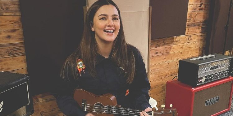 “Tawaran Terlalu Banyak” – Bergelar Che Puan, Juliana Evans Tak Selesa Goyang Kaki