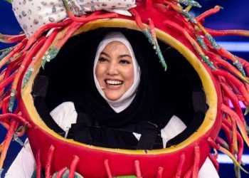 “Seronok, Bawa Lagu Tak Pernah Nyanyi” – Shila Amzah Gembira Sarung Maskot Rambutan