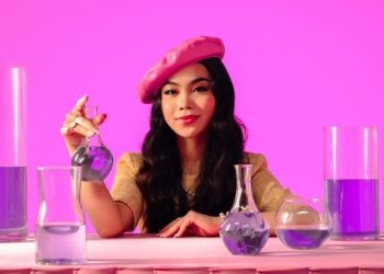 “Bukan Pasal Kisah Cinta Silam” – Siapa ‘Kamu Kamu’ Yang Dimaksudkan Wani Kayrie?