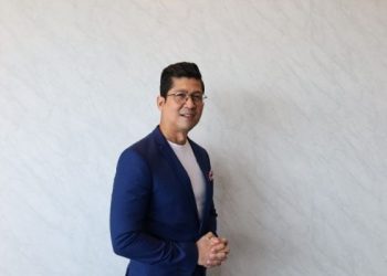 Kerap Kongsi Kisah Di Sebalik Dunia Penerbangan Bawa Tuah Kepada Zarul Husin