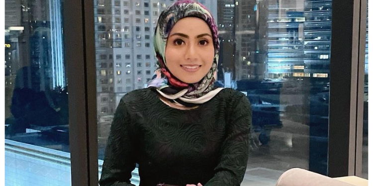 “Saya Tak Bankrap!” – Mawar Karim Tidak Terima Sebarang Notis Isytihar Muflis, Serah Kepada Peguam