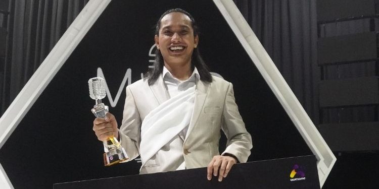 Tuah Juara Mic On!, Awie Tawarkan Peluang Jadi Vokalis Kumpulan Search
