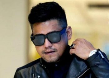 “Saya Tak Berani…” – Azlan Typewriter Belum Sedia Anjur Majlis Rumah Terbuka