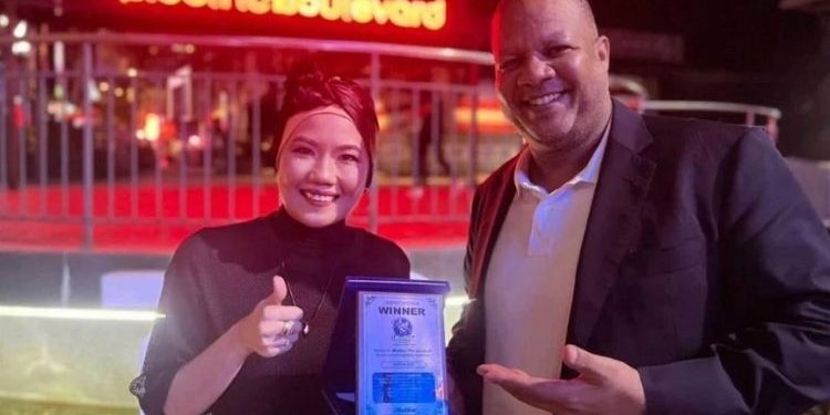 “Modal RM25 Saja” – Tuah Nyanyi Online, Vokal Ashira Aziz Pikat Label Muzik AS