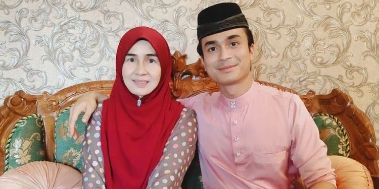 “Inilah Nikmat Raya Sebenar” – Coretan Aidilfitri Dr Che Hafiz Curi Tumpuan Netizen