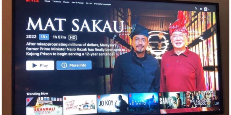 [VIDEO] Isu Mat Sakau Di Netflix, Adi Putra Sindir Fahmi Reza – “Politik Biarlah Matang!”