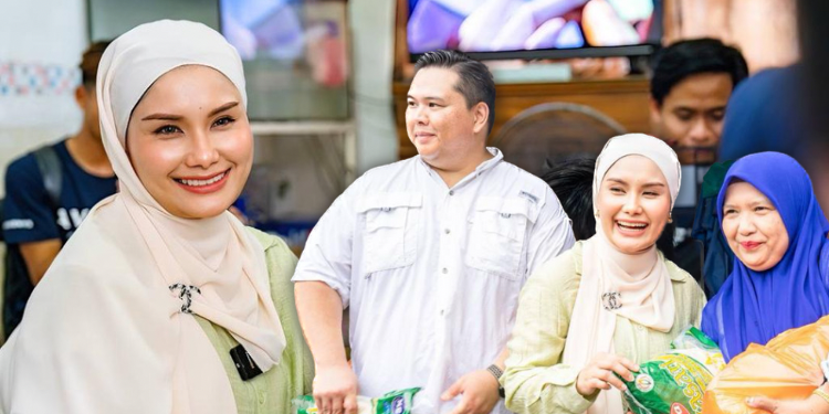 Tukar ‘Gift’ Jadikan Tunai, Aleeya Zailan Panjangkan Pahala Dengan Salurkan Derma