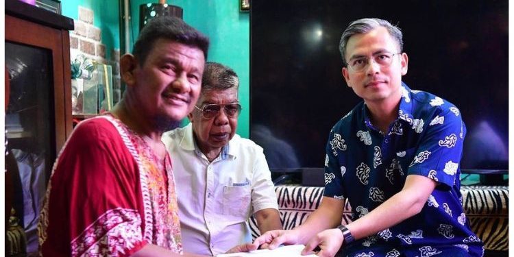 Ebby Yus Mahu Terus Berkarya Selagi Berdaya – “Saya Tak Nak ‘Naik Lemak’ Dengan Sumbangan”