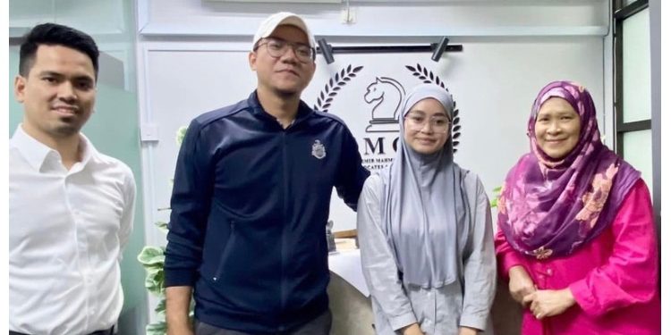 Intan Salleh Perkenal Peguam Selepas Terima Surat Saman Daripada Bekas Suami Dan Izreen Azminda, Netizen Suruh Lawan!