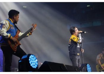 Konsert Reunion ST12 Kembalikan Nostalgia, Peminat Tidak Keruan Lihat Charly Depan Mata