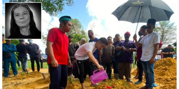 [V] Jenazah Mael XPDC Selamat Dikebumi Di Muar, Ratusan Orang Hadir Beri Penghormatan Terakhir