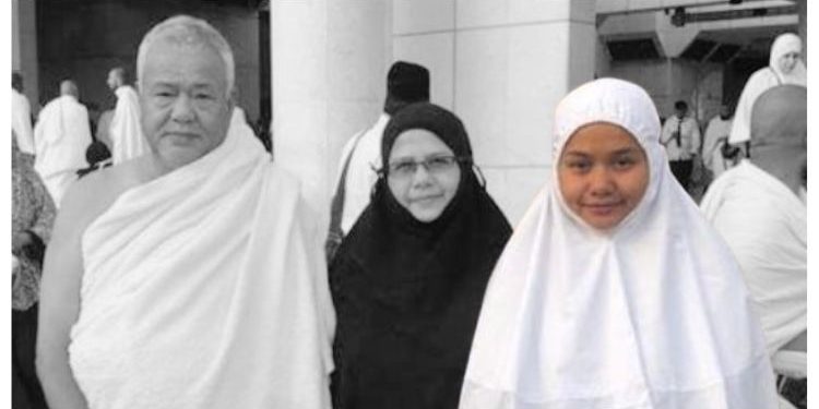 Tahun Lalu Ayah Liyana Jasmay Meninggal Dunia, Hari Ini Giliran Ibu Pula Pulang Ke Rahmatullah