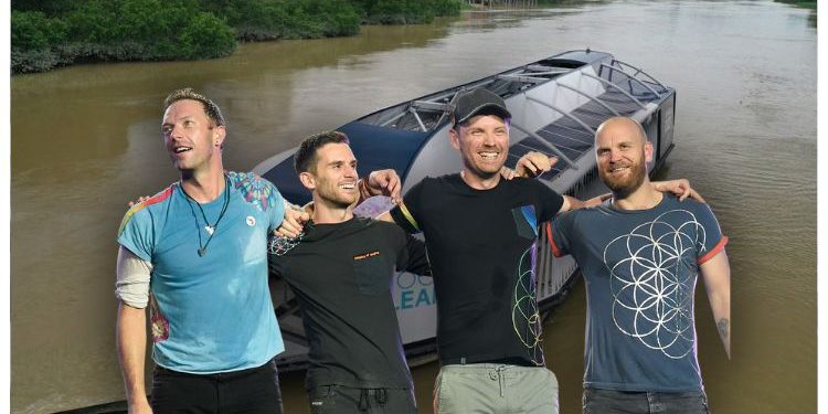 Anggota Coldplay Pernah Taja RM32 Juta Beli Mesin Perangkap Sampah Bersihkan Sungai Klang