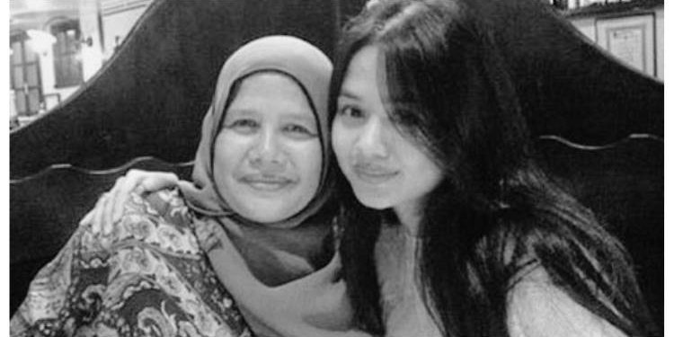 “Allahyarham Hidap Kanser Limfoma Tahap 4” – Pengurus Dedah Punca Kematian Ibu Liyana Jasmay