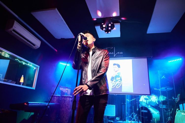 [V] “Tepuk Dada, Tanya Selera” – Berlakon Dan Menyanyi, Ashmirul Rela Buat Dua Kerja Serentak