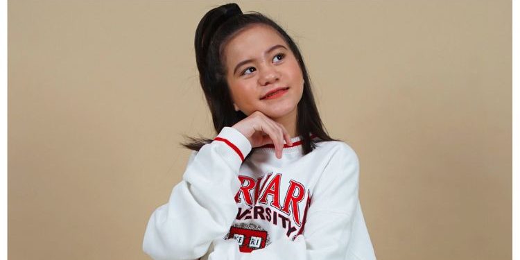 Mark Adam Masih Setia Bersama Penyanyi Cilik Angelica Petra – “Dia Rajin, Kuasai Beberapa Genre Lagu…”