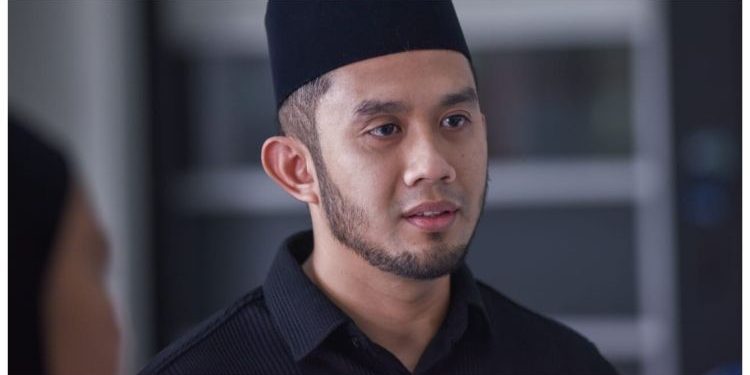 Dua Bulan Tak Jumpa Anak, Fizi Ali Tuntut Hak Penjagaan Kekal