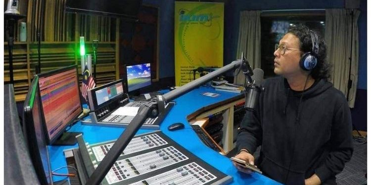 Radio Terus Relevan Dicabar Podcast, Radio Umpama Lipas Dalam Dunia Media