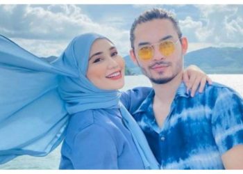 Wawa Zainal Akui Bimbang Suami Terjebak ‘Cinta Lokasi’ – “Tiada Syarat Tapi Ada Amaran Buat Ariel…”
