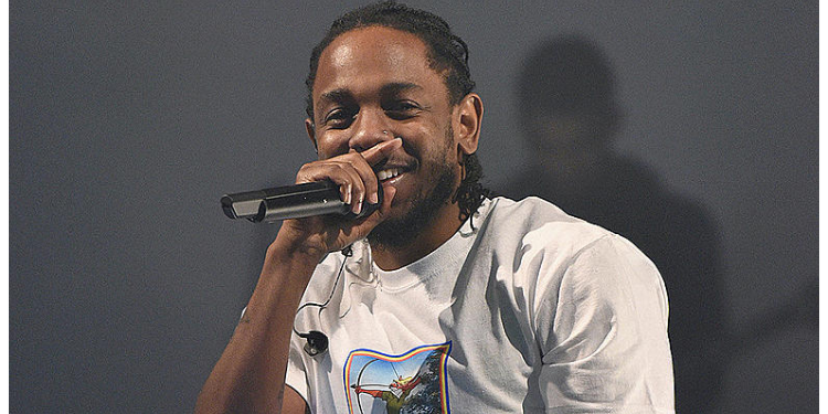 [V] Kendrick Lamar Breaks Records! Now The No.1 Rapper On Spotify!