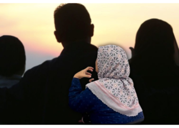 “I Treated Her Like Family, But She Stabbed Me In The Back” – Woman Claims Her Marriage Was ‘Disrupted’ By A Muslimah Celebrity