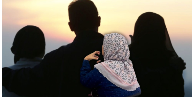 “I Treated Her Like Family, But She Stabbed Me In The Back” – Woman Claims Her Marriage Was ‘Disrupted’ By A Muslimah Celebrity