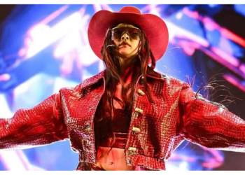 Separuh Mati Atas Pentas” – Jennie BLACKPINK Dikecam Di Coachella