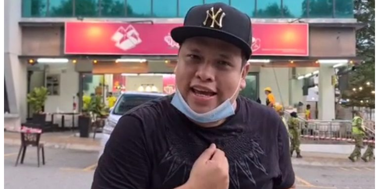 Shuk Sahar Mohon Maaf Pada Kawan-Kawan – “Terima Kasih Sebab Buat Aku Rasa Ada Keluarga”