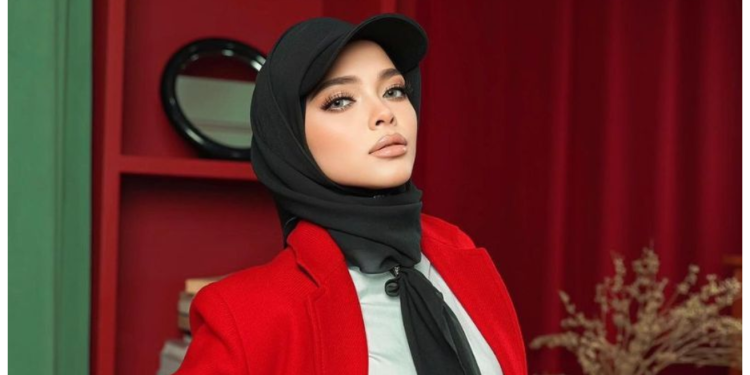 [V] “Saya Paksa Diri Keluar Dari Kepompong Negatif” – Ira Kazar