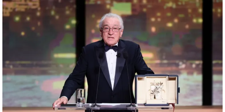 Robert De Niro Slams Donald Trump In Cannes Award Speech