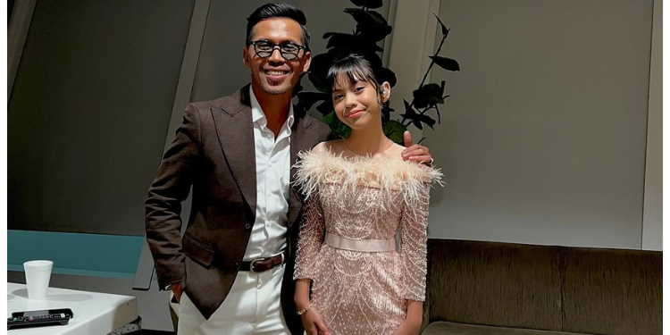 [V] Talita Steals The Spotlight At Singapore Concert, Voice Growing More Mature & Melodious