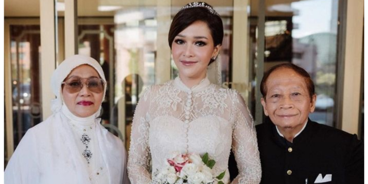 Tak Sedap Hati Sejak Awal? Ini Luahan Ibu Bapa Maia Estianty Tentang Ahmad Dhani