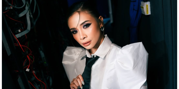 “Kenapa Makin Ramai Manusia Tiada Adab?” – Shiha Zikir Komen Sikap ‘Kurang Sopan’