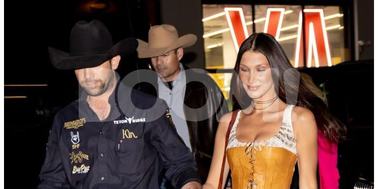 Kekasih Bella Hadid Ditangkap Kerana Mabuk Di Tempat Awam